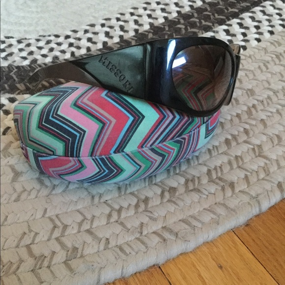 Missoni Sunglasses - Picture 4 of 8